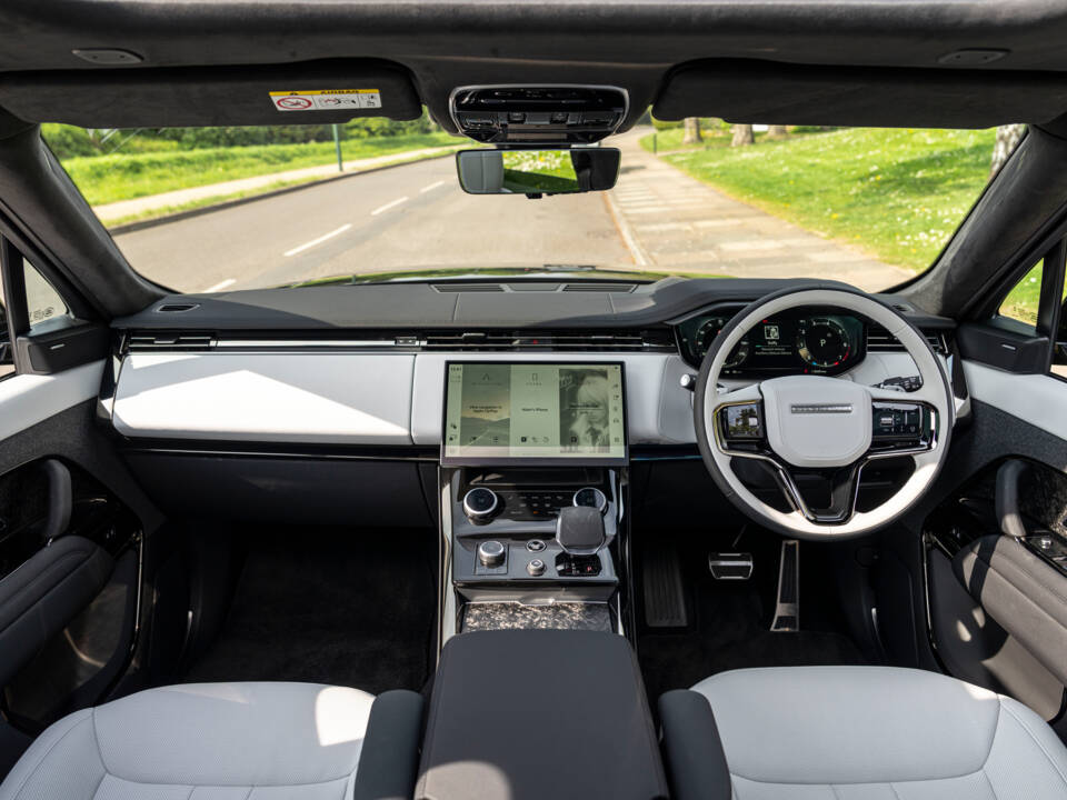 Image 13/32 of Land Rover Range Rover Sport P530 (2023)