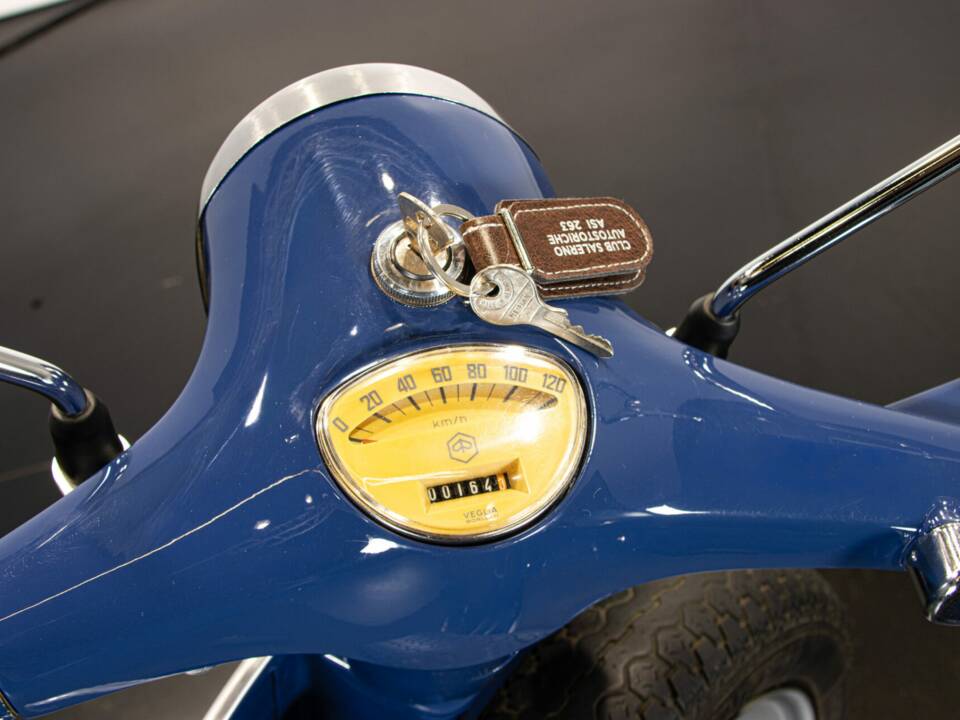 Bild 43/50 von Piaggio Vespa 125 Primavera ET3 (1978)