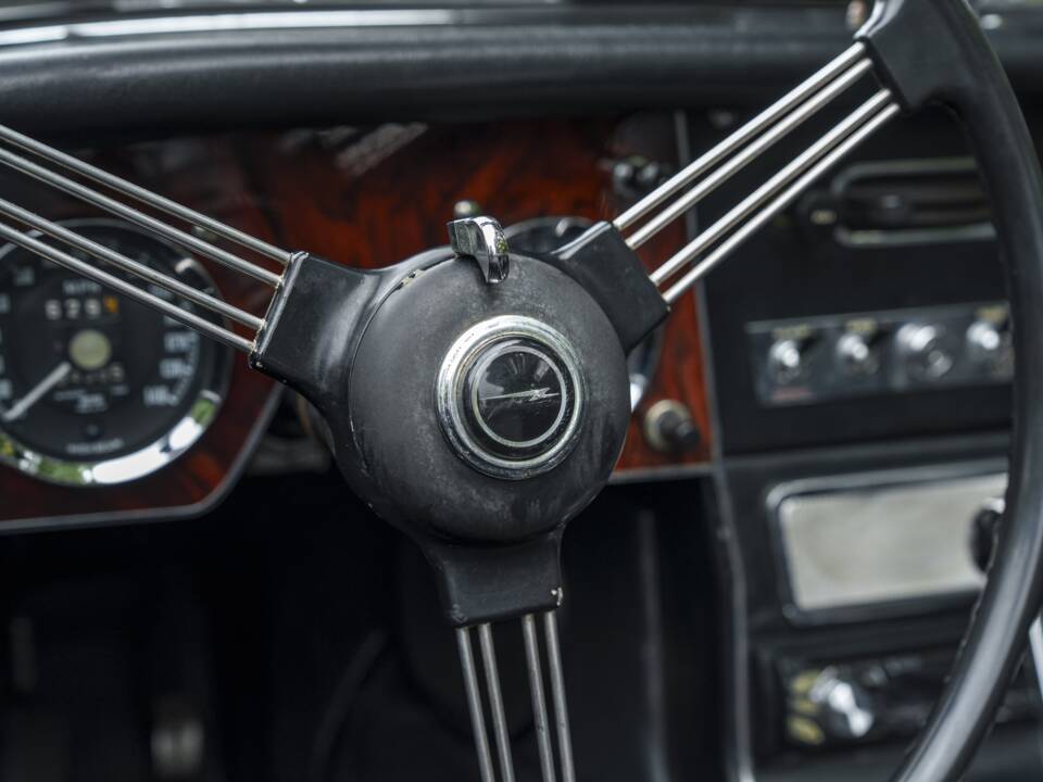 Image 20/29 of Austin-Healey 3000 Mk III (BJ8) (1967)