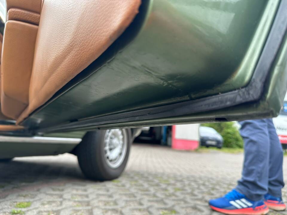 Image 37/52 of Mercedes-Benz 450 SLC 5,0 (1979)