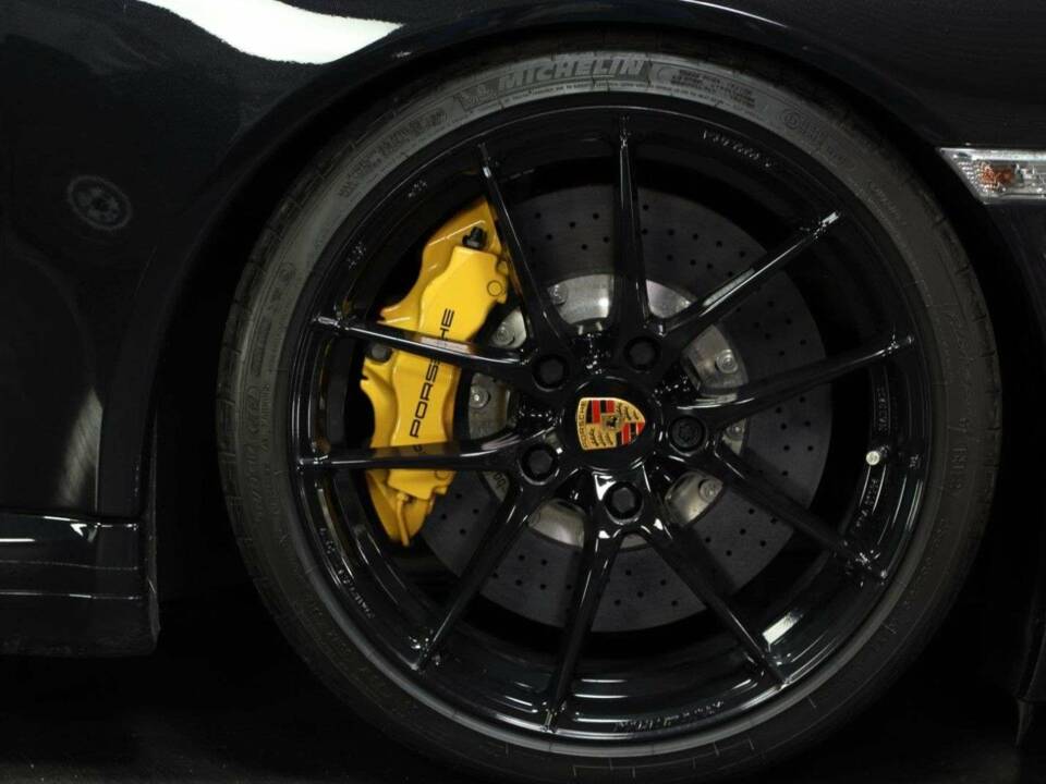 Image 28/30 of Porsche 911 Turbo (2006)