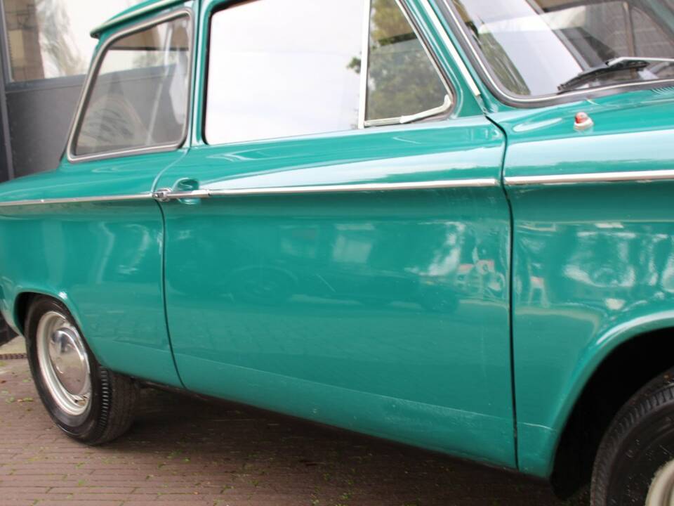 Bild 8/8 von NSU Prinz 4 L (1970)
