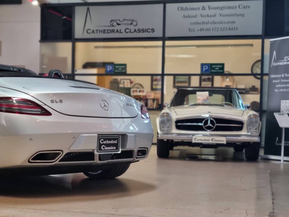 Bild 3/95 von Mercedes-Benz SLS AMG Roadster (2012)