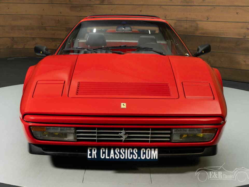 Image 4/8 of Ferrari 328 GTS (1989)