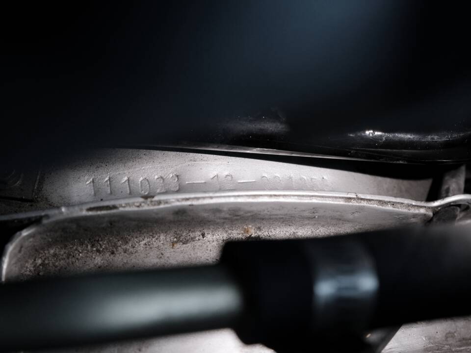 Image 39/49 of Mercedes-Benz 220 SE b (1962)