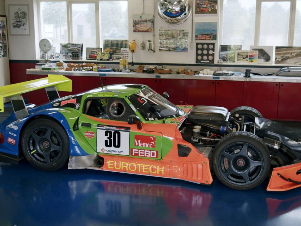 Image 13/16 of Marcos Mantara LM600 EVO (2000)