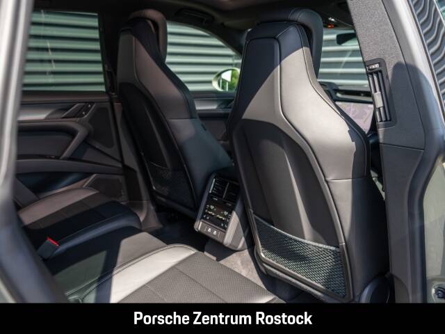 Imagen 13/39 de Porsche Cayenne S Electric (2026)