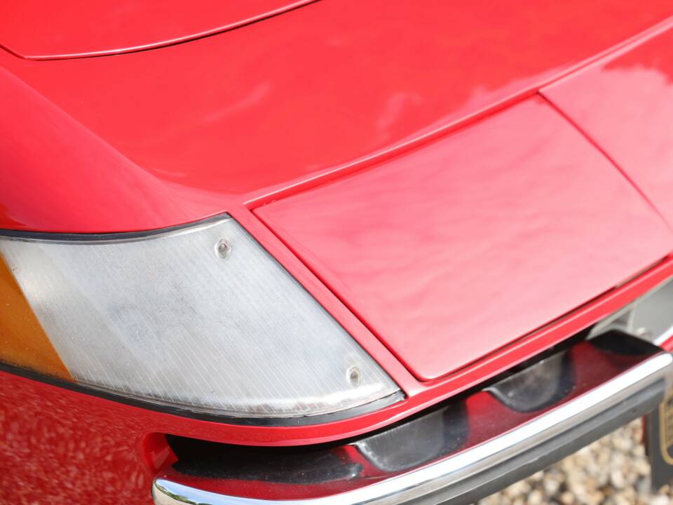 Afbeelding 32/50 van Ferrari 365 GTB/4 Daytona (1973)