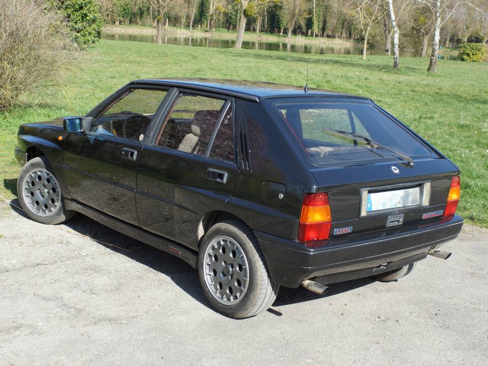 Bild 19/105 von Lancia Delta HF Integrale 16V (1990)