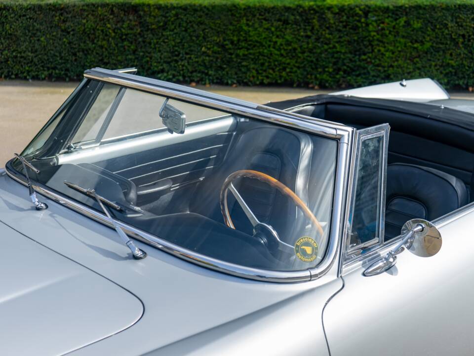 Image 7/31 de Lancia Flaminia GT 3C 2.5 Convertible (1963)