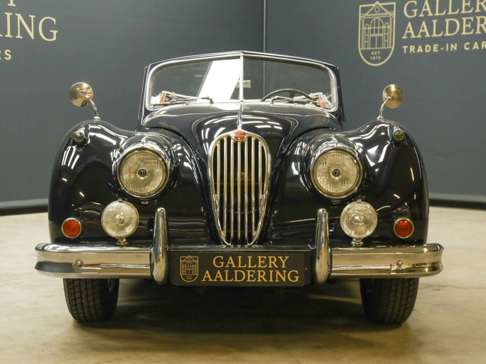 Image 5/50 of Jaguar XK 140 DHC (1955)