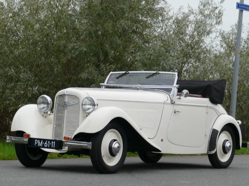 Image 1/15 of Adler Trumpf Sport (1934)