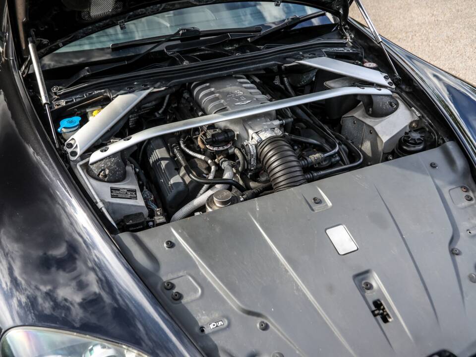 Image 20/30 de Aston Martin V8 Vantage (2007)