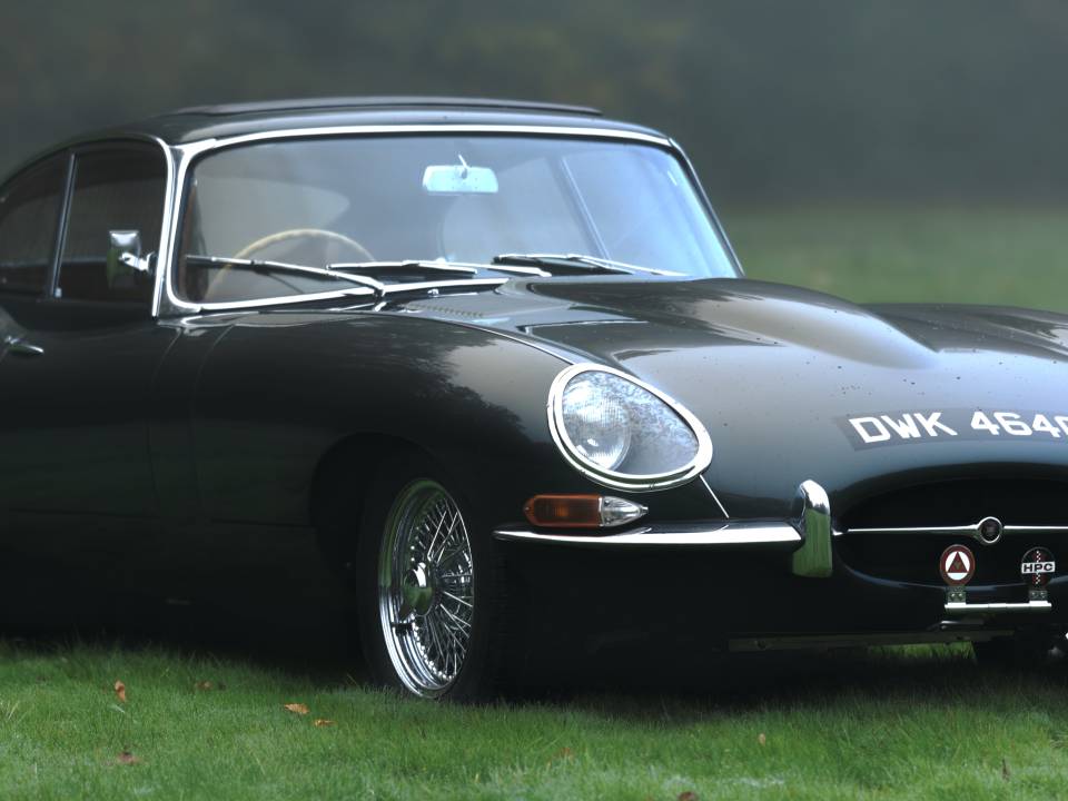 Immagine 1/50 di Jaguar E-Type 4.2 (1965)