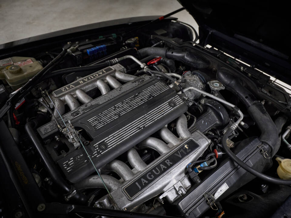 Bild 74/92 von Jaguar XJS 6.0 (1994)
