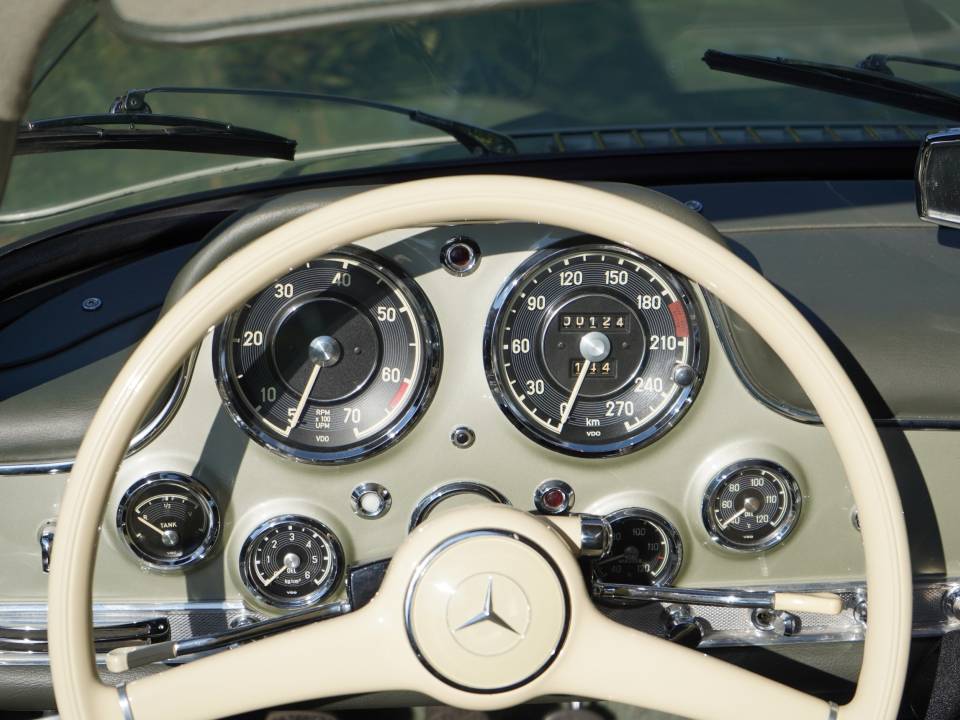 Afbeelding 14/22 van Mercedes-Benz 300 SL &quot;Gullwing&quot; (1955)