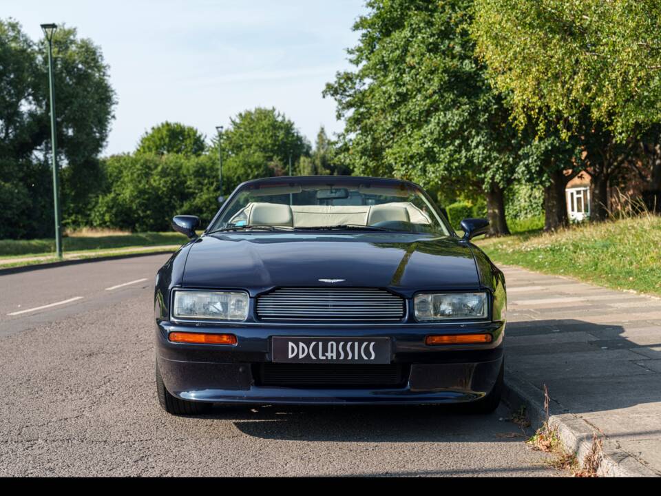 Image 5/26 of Aston Martin Virage Volante (1994)