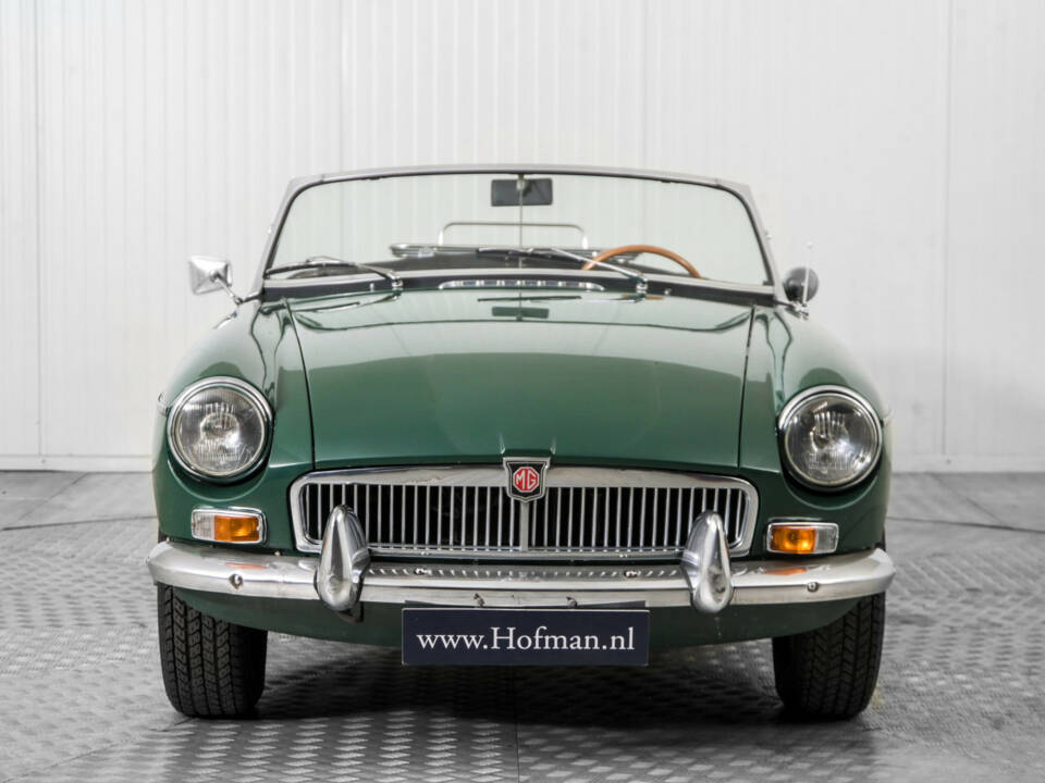 Image 14/50 de MG MGB (1967)