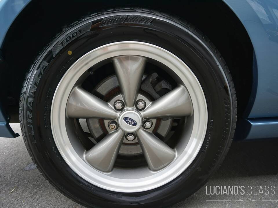 Bild 32/63 von Ford Mustang GT (2005)