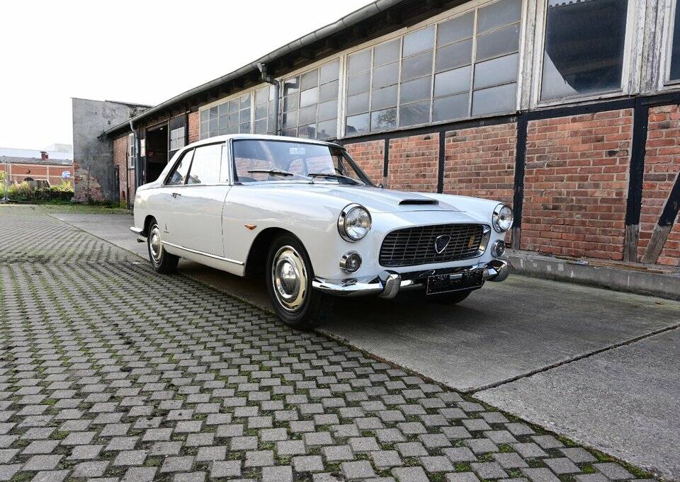Bild 3/8 von Lancia Flaminia Coupe Pininfarina (1960)