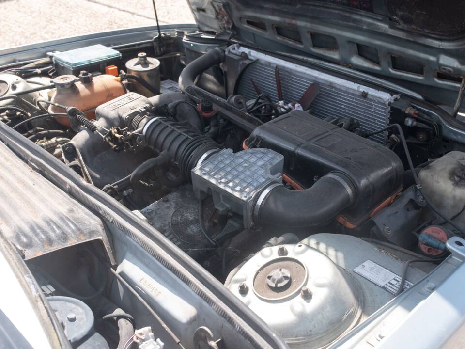 Bild 5/50 von BMW 635 CSi (1984)