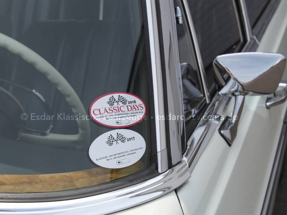 Image 25/35 de Mercedes-Benz 300 SEL 3.5 (1971)