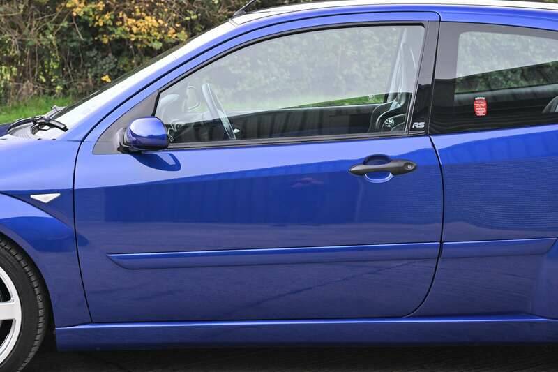 Image 24/50 of Ford Focus RS (2003)