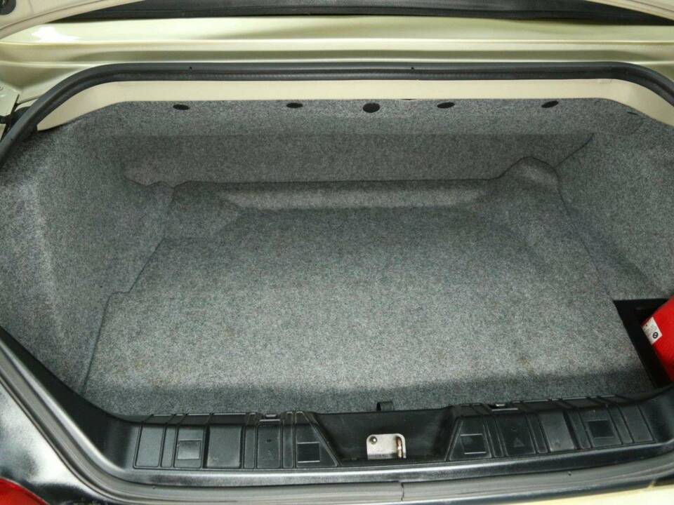 Bild 21/30 von BMW Z3 2.2i (2002)