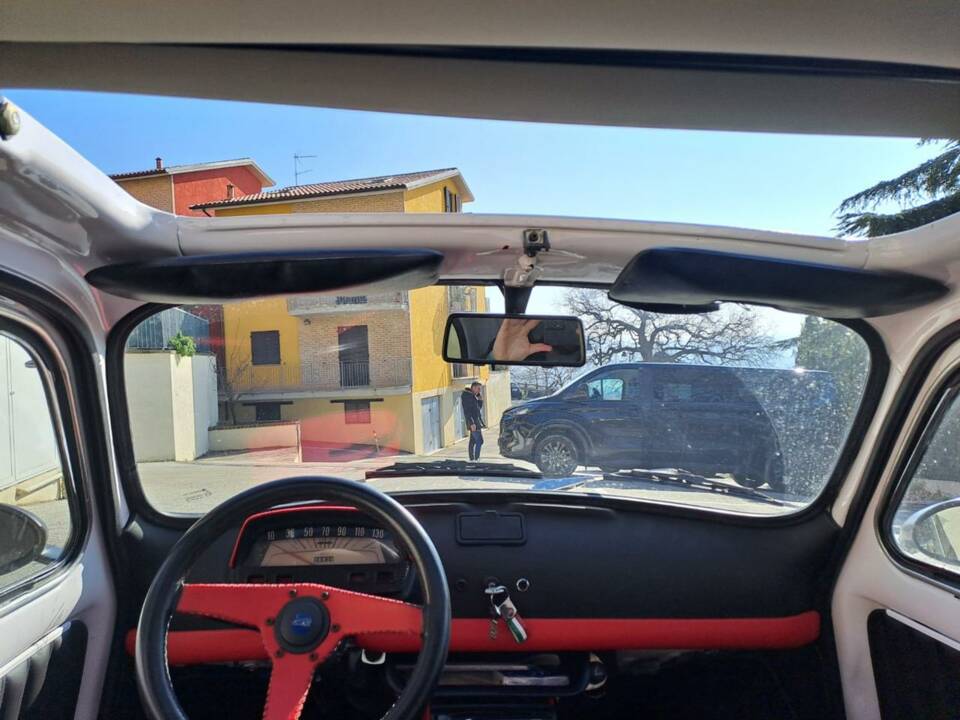 Bild 42/43 von FIAT 500 L (1971)