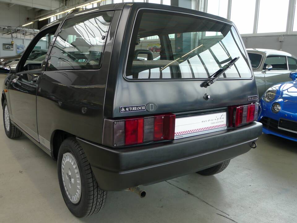 Image 31/47 of Lancia Y10 LX I.E. (1991)