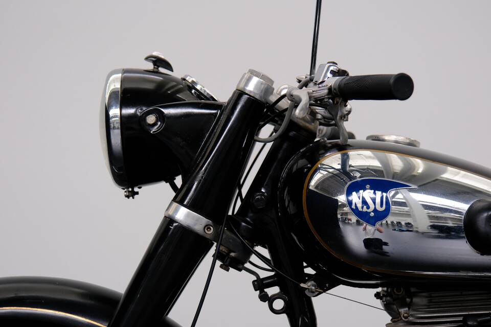 Image 41/80 of NSU Konsul II 501 OS-T (1952)
