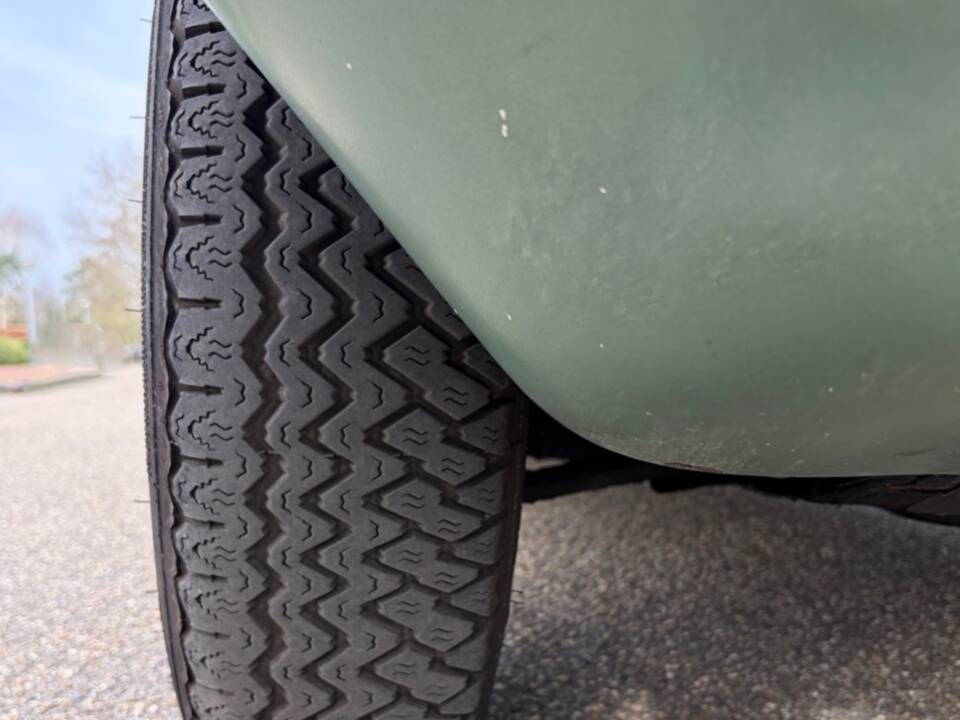 Image 21/26 of Citroën D Super (1971)