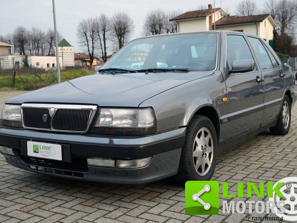 Bild 1/10 von Lancia Thema 6V I.E. (1992)