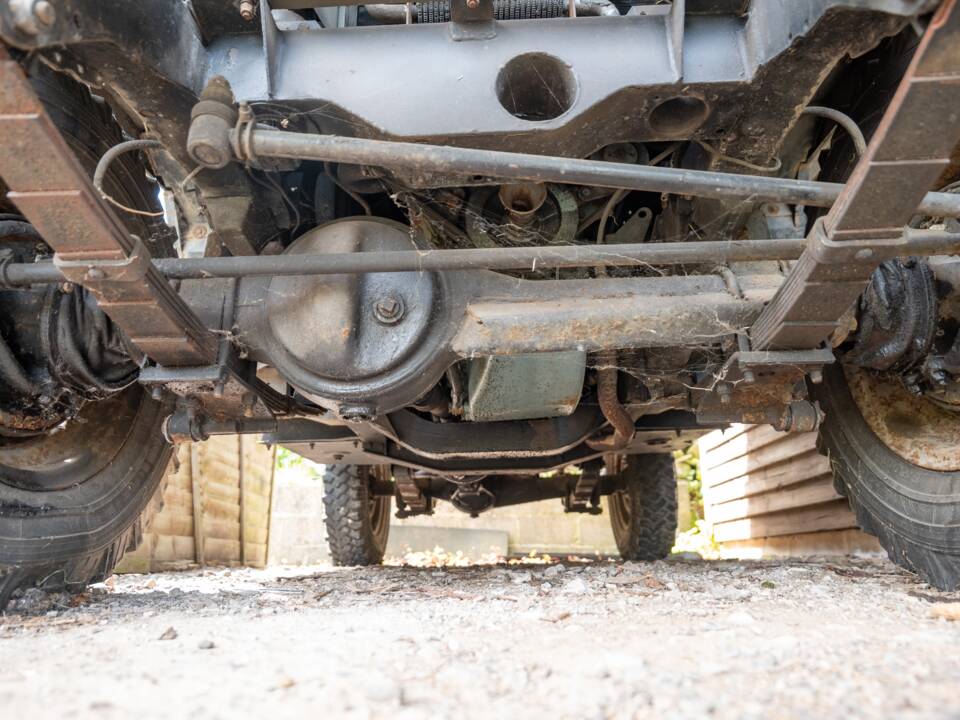 Image 48/50 de Land Rover 88 (1974)