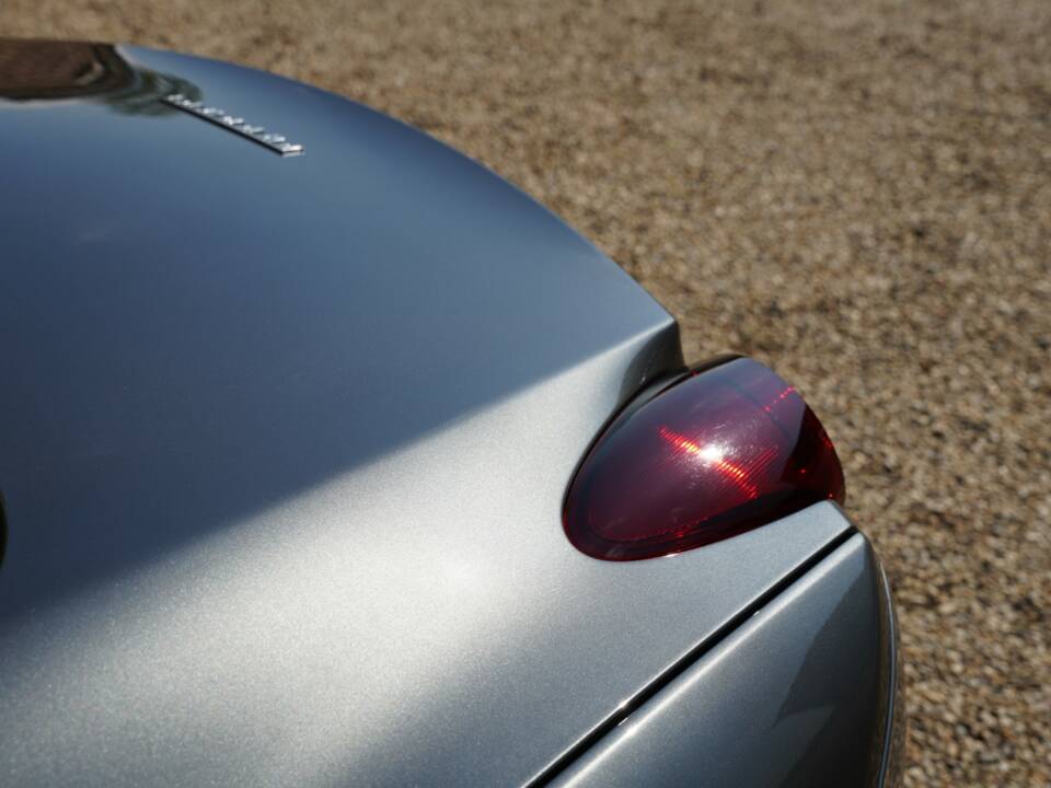 Bild 28/50 von Ferrari California (2010)