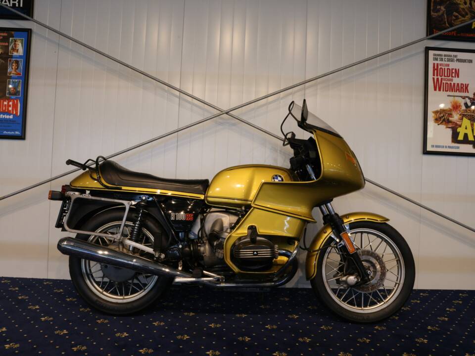 Image 2/28 of BMW R 100 RS (1978)