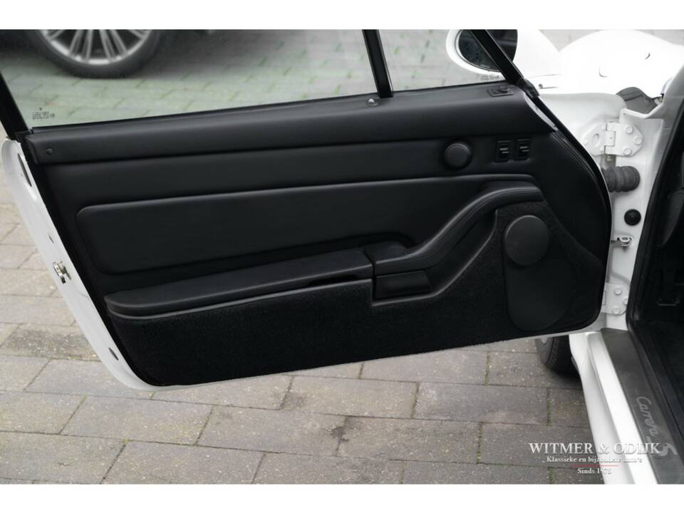 Bild 29/36 von Porsche 911 Carrera 4S (1996)