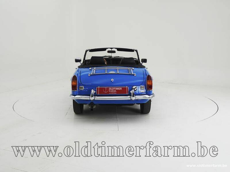 Afbeelding 7/15 van MG MGB (1980)