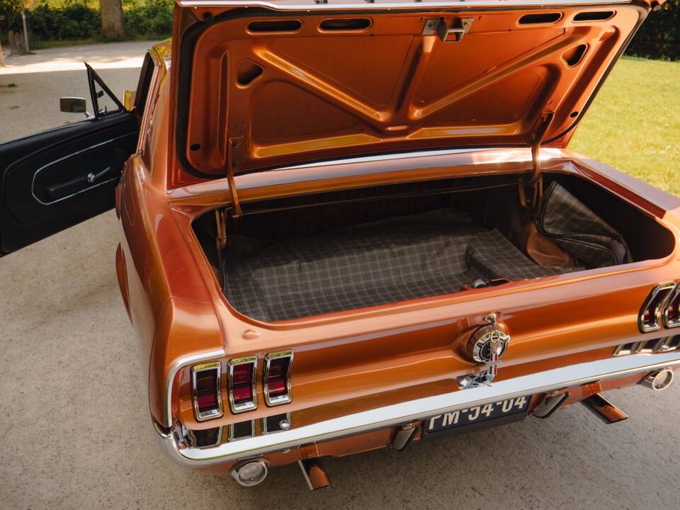 Image 79/81 of Ford Mustang 289 (1967)