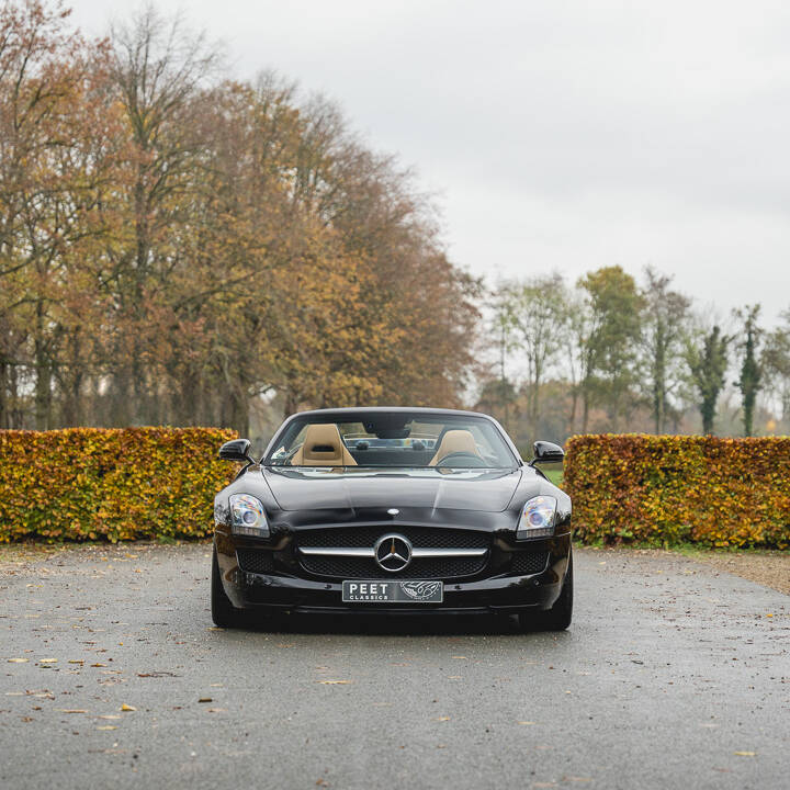 Image 24/100 de Mercedes-Benz SLS AMG Roadster (2011)