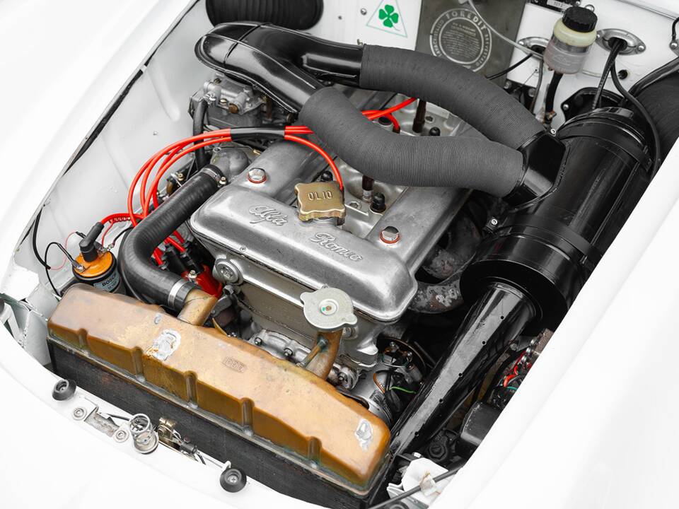 Imagen 39/42 de Alfa Romeo Giulia 1600 Spider (1964)