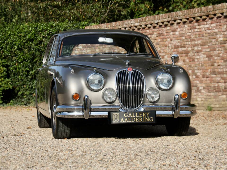 Bild 24/50 von Jaguar Mk II 3.4 (1966)