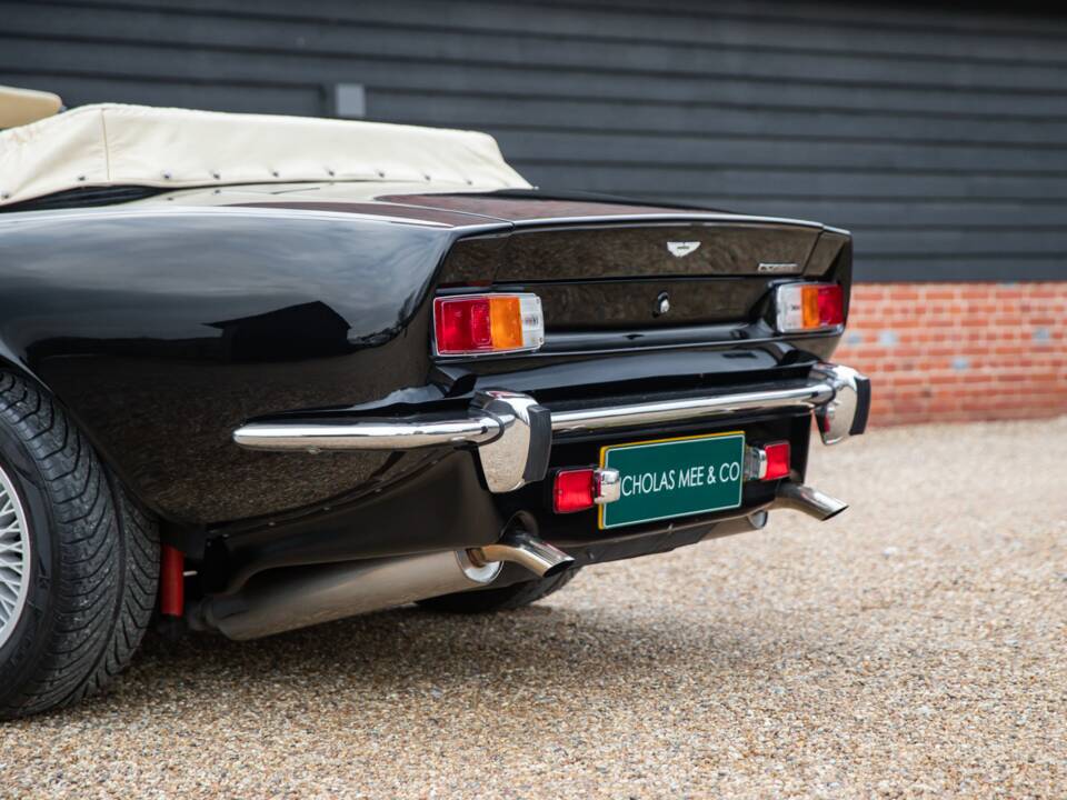 Bild 27/59 von Aston Martin V8 EFi Volante (1988)