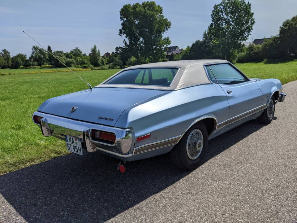 Image 4/15 of Ford Gran Torino (1973)
