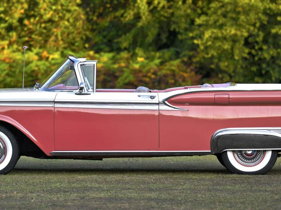 Bild 11/50 von Ford Fairlane 500 Skyliner (1959)