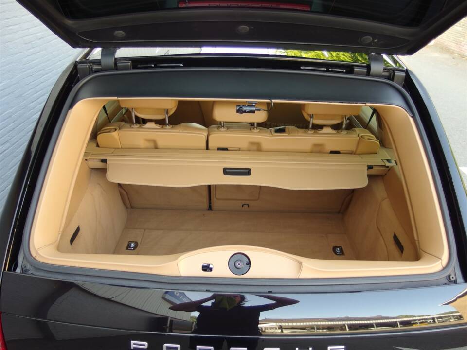 Image 86/98 of Porsche Cayenne GTS (2008)