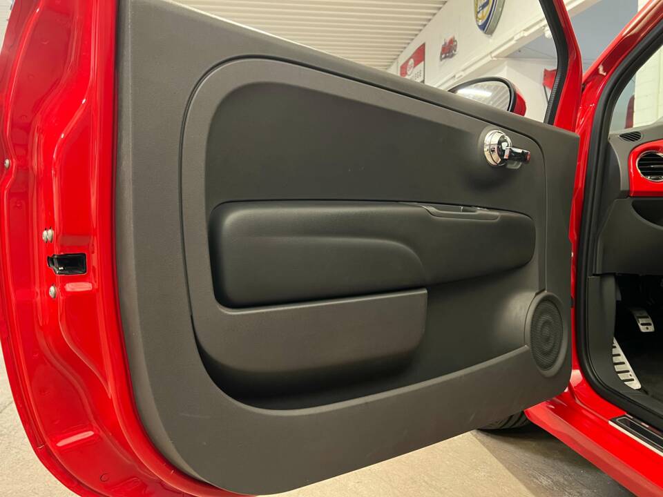 Image 4/18 of FIAT 500 for &quot;Ferrari dealers&quot; (2008)
