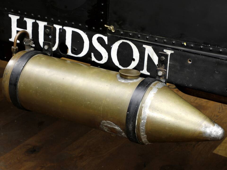 Image 18/21 of Hudson Super Six (1922)