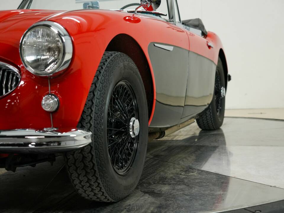 Image 40/50 of Austin-Healey 3000 Mk II (BJ7) (1964)