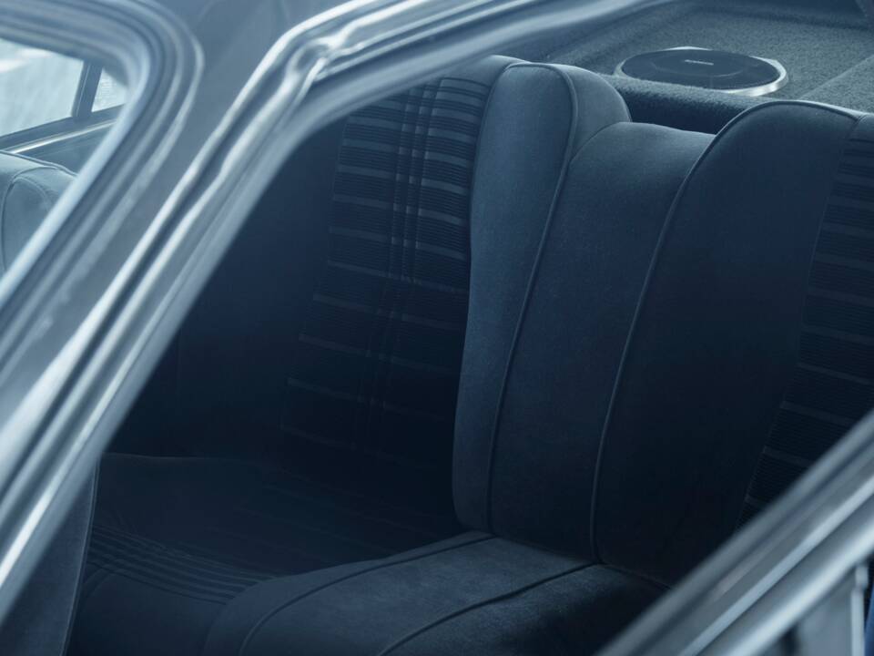 Bild 32/48 von Alfa Romeo GTV 6 2.5 (1981)